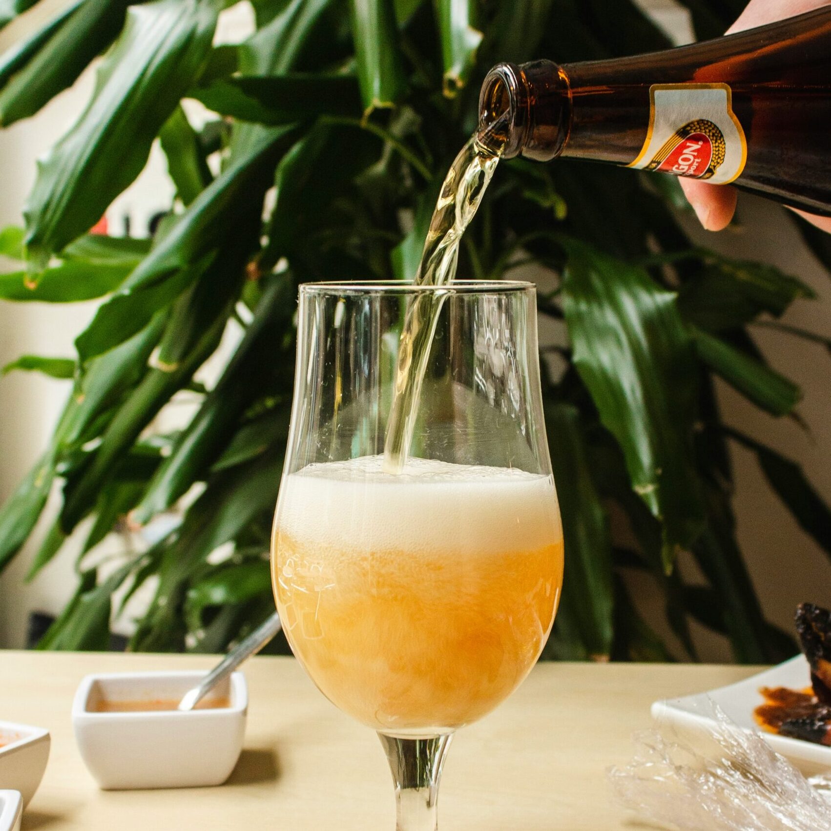 louis-hansel-AXsB6QMpC9w-unsplash